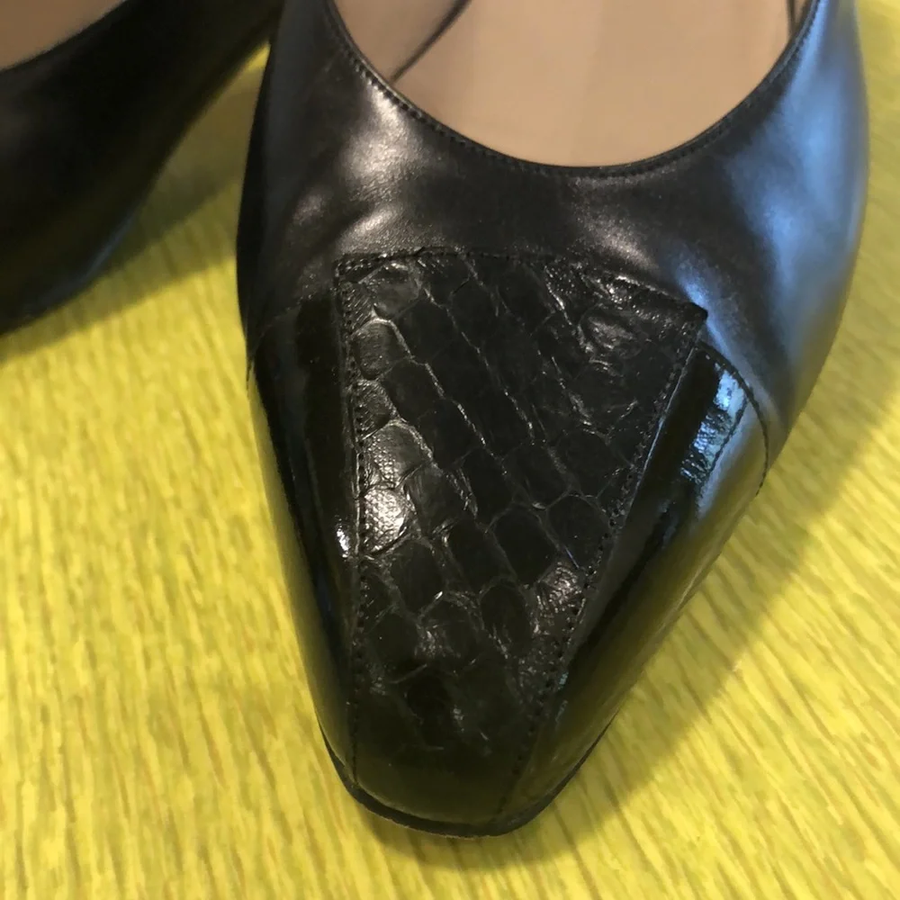 Salvatore Ferragamo Black Sling Back Shoes Saks Fifth Avenue - Picture 2 of 14